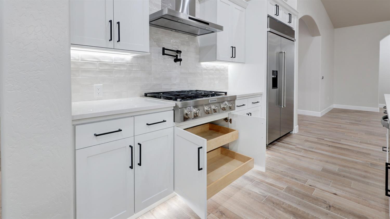 1644 N Blackwood Avenue