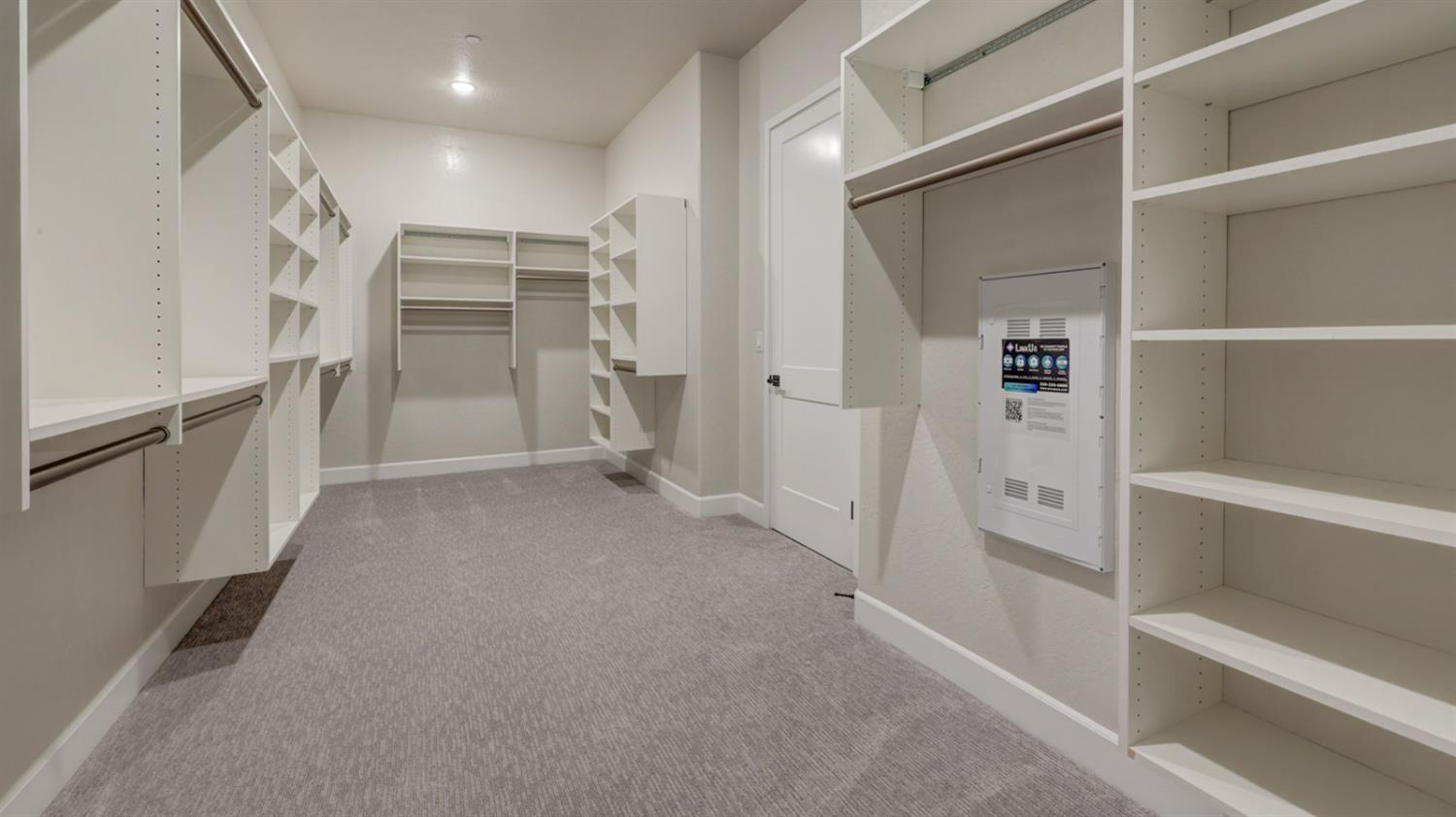 1644 N Blackwood Avenue