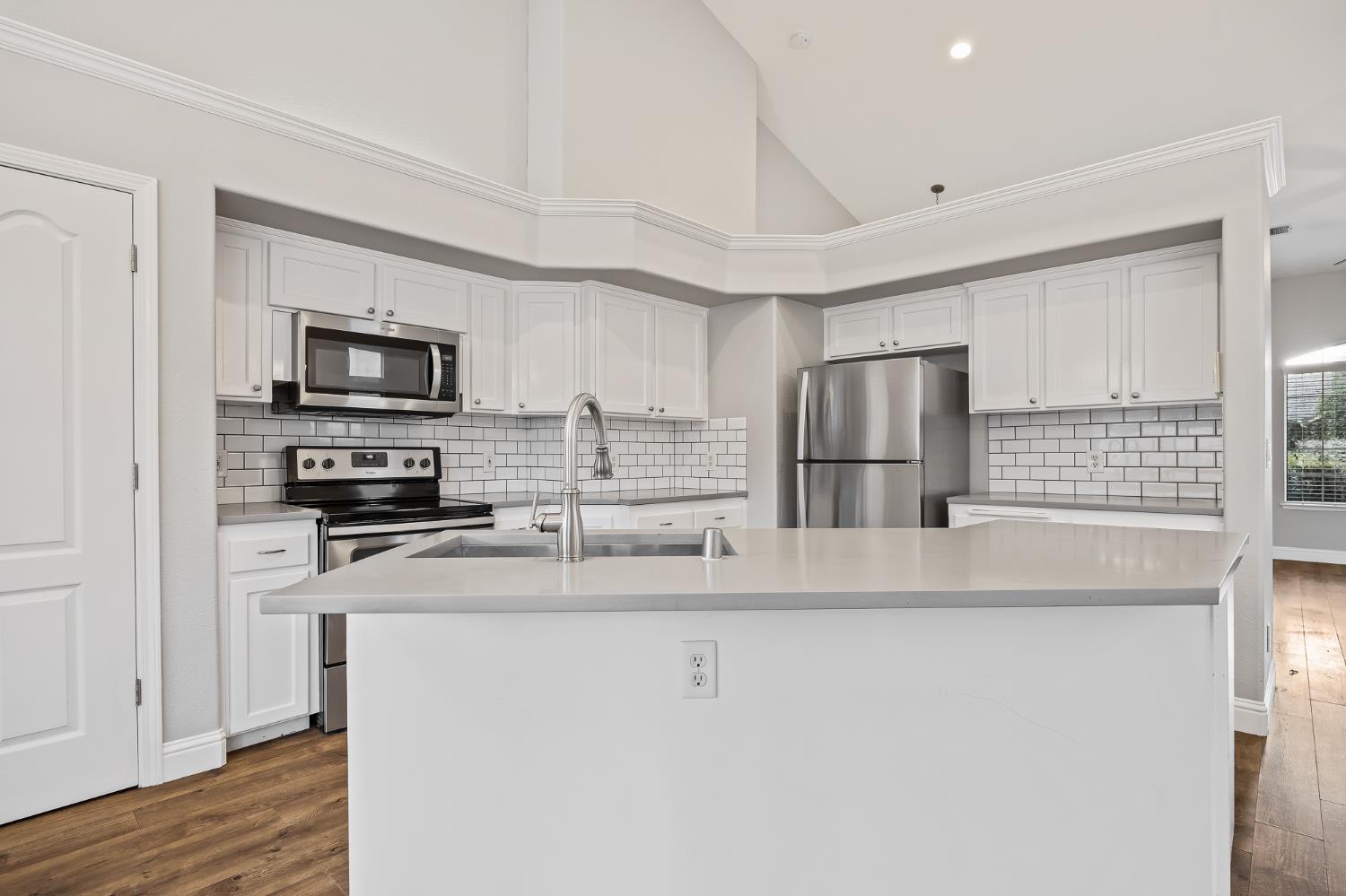 9786 N Backer Avenue