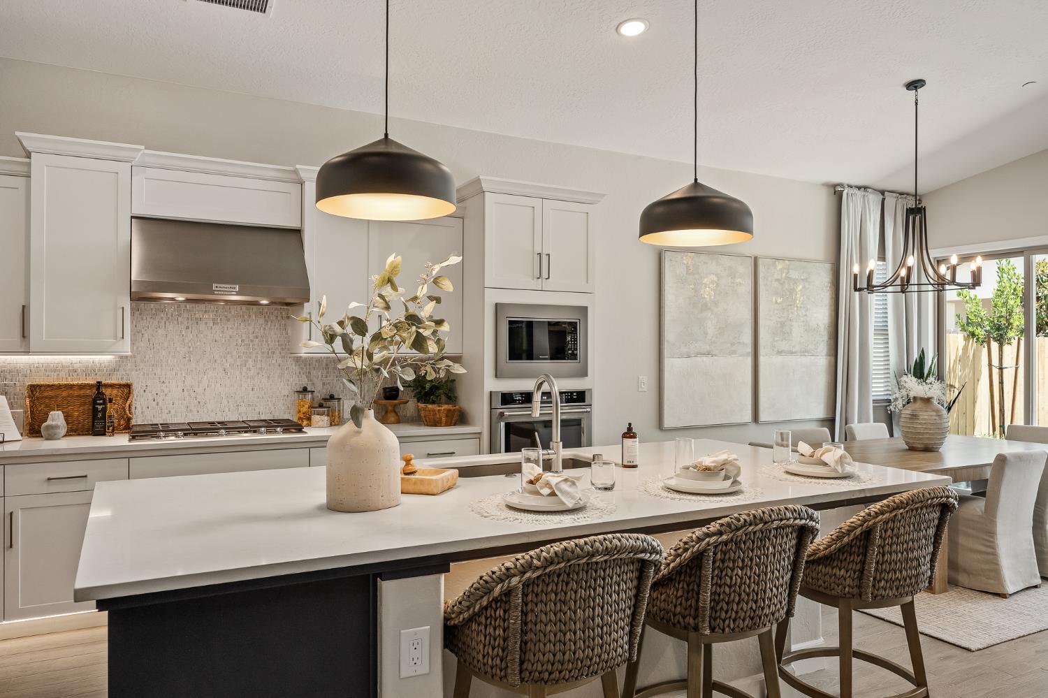 7271 W Ashcroft Avenue