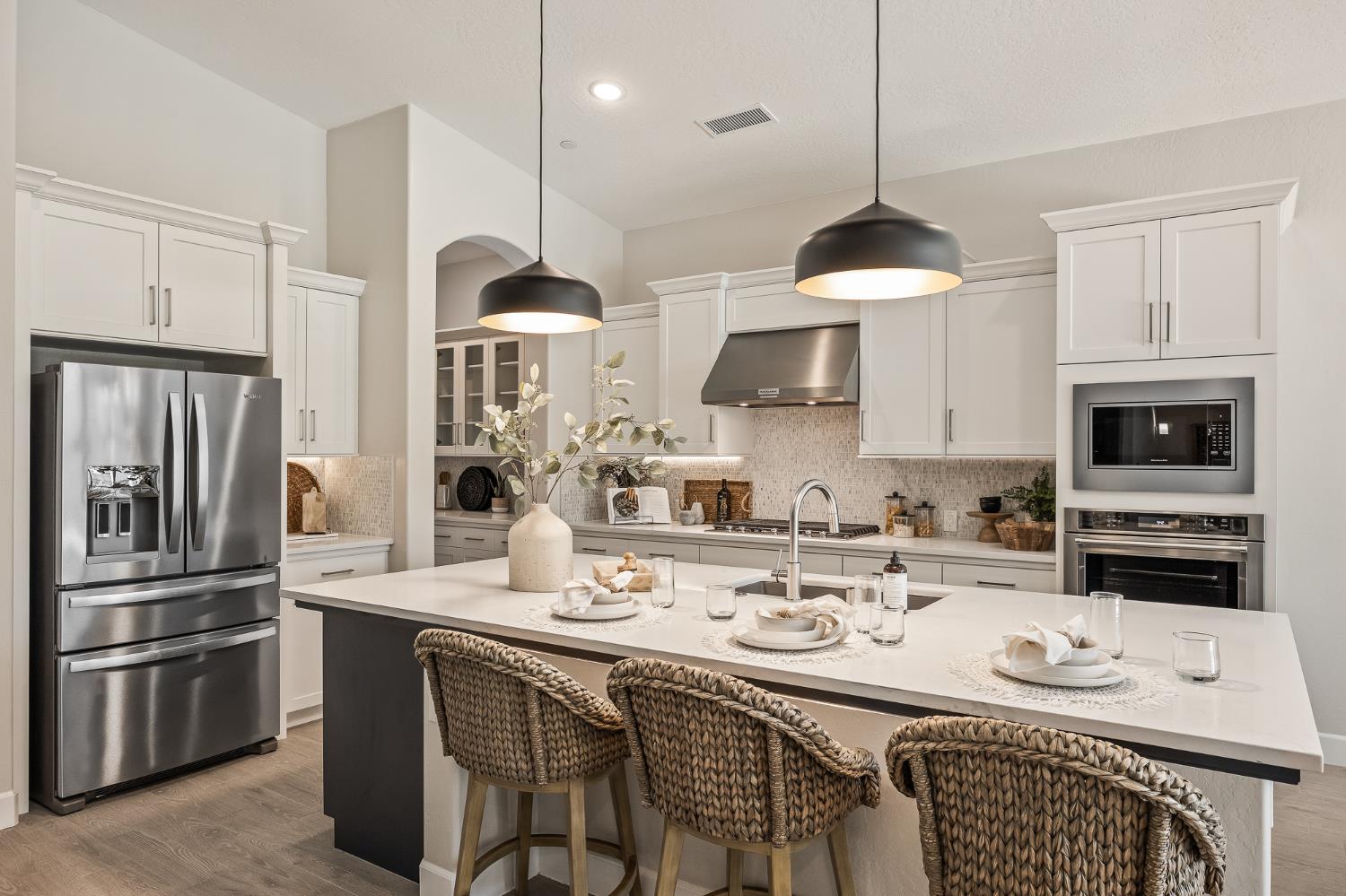 7271 W Ashcroft Avenue