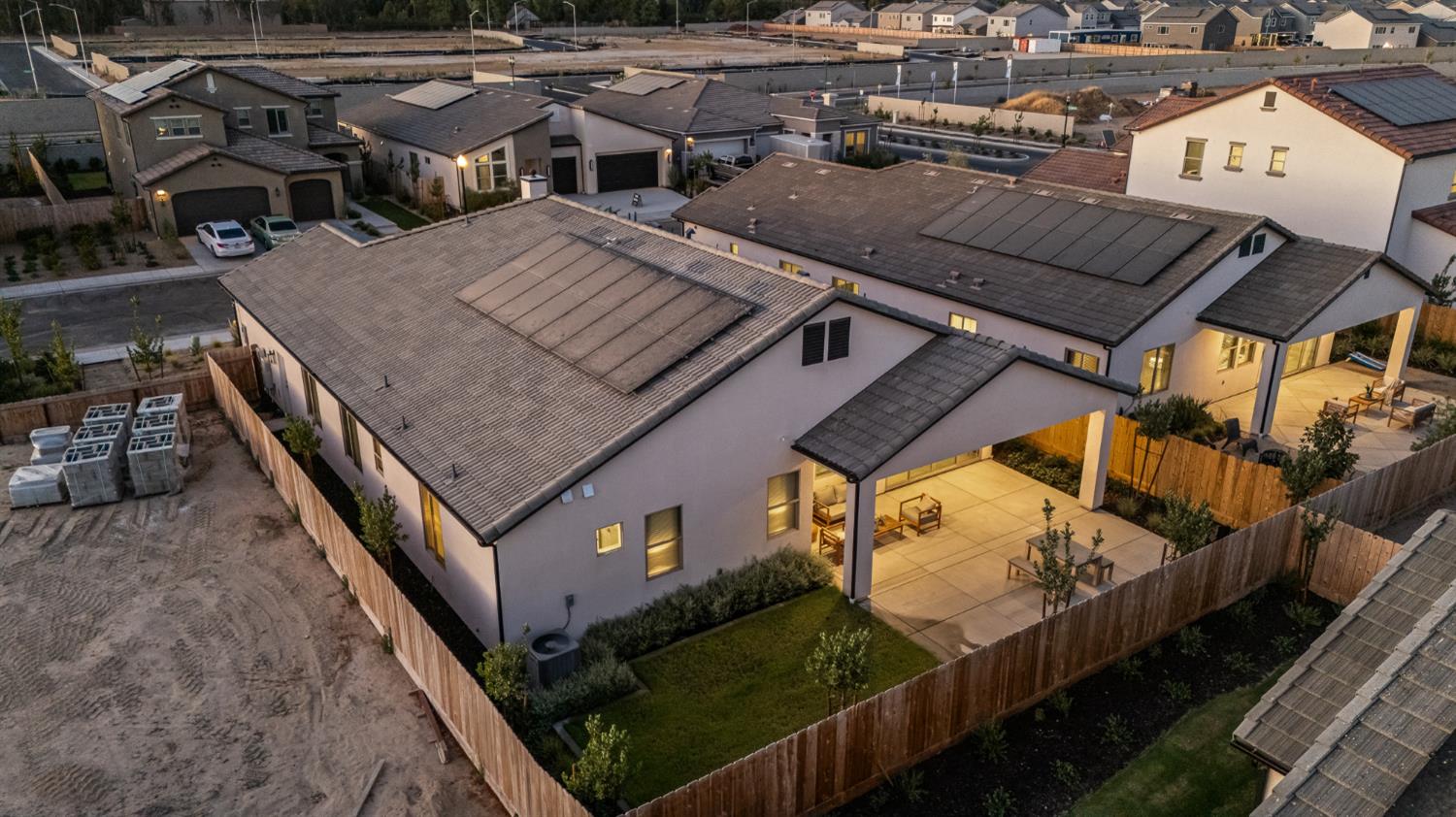 7271 W Ashcroft Avenue