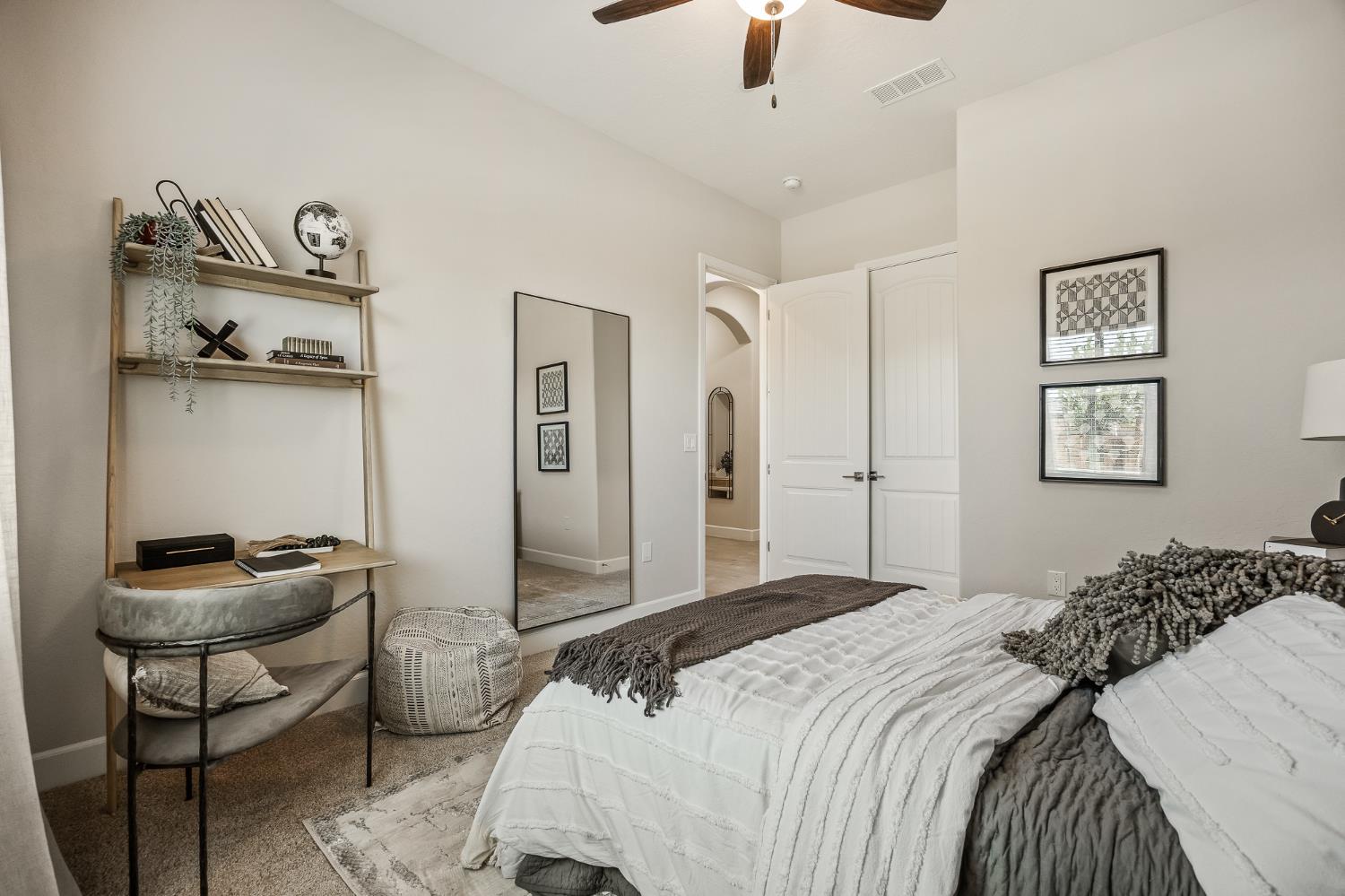 7271 W Ashcroft Avenue