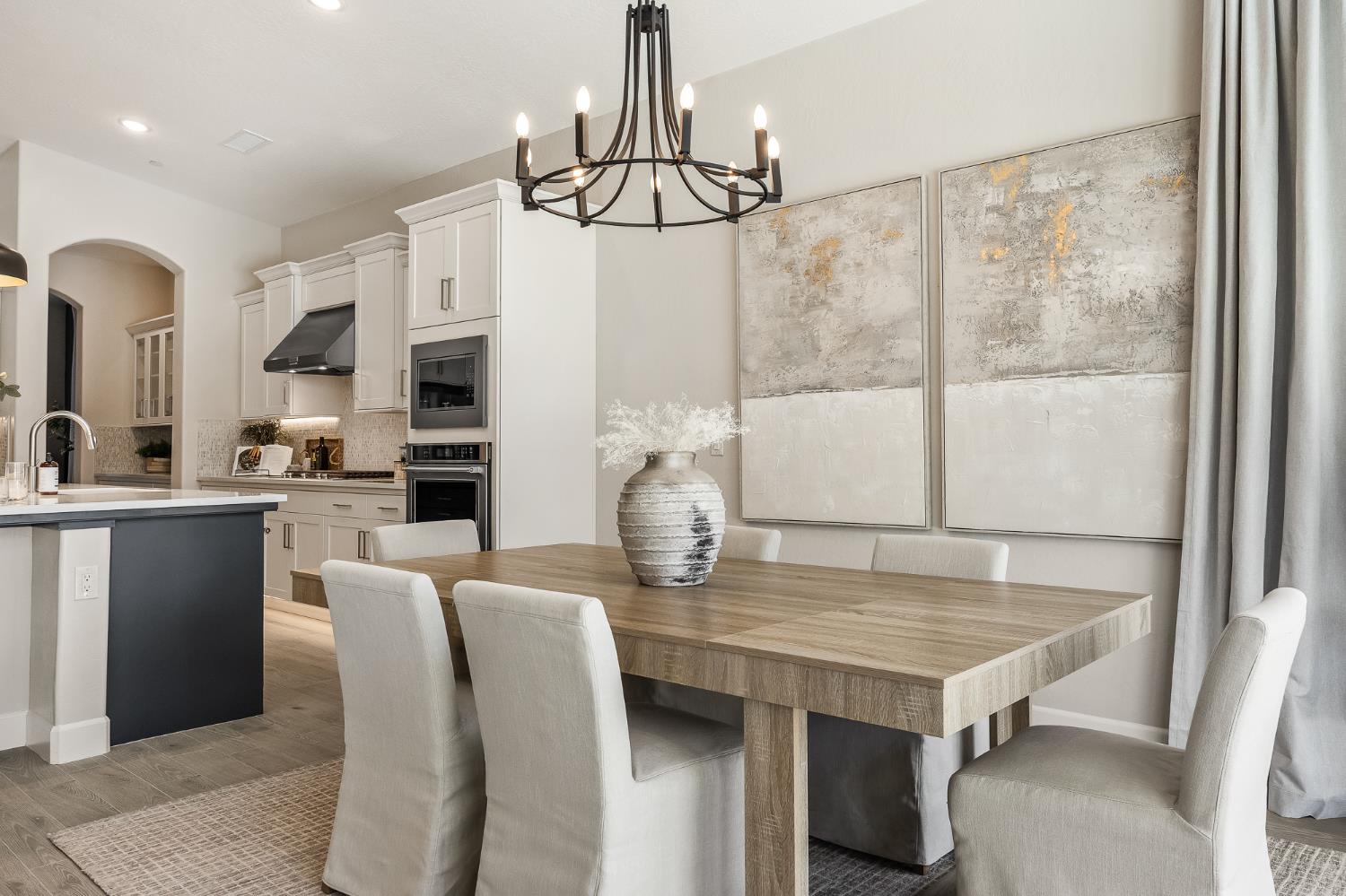 7271 W Ashcroft Avenue