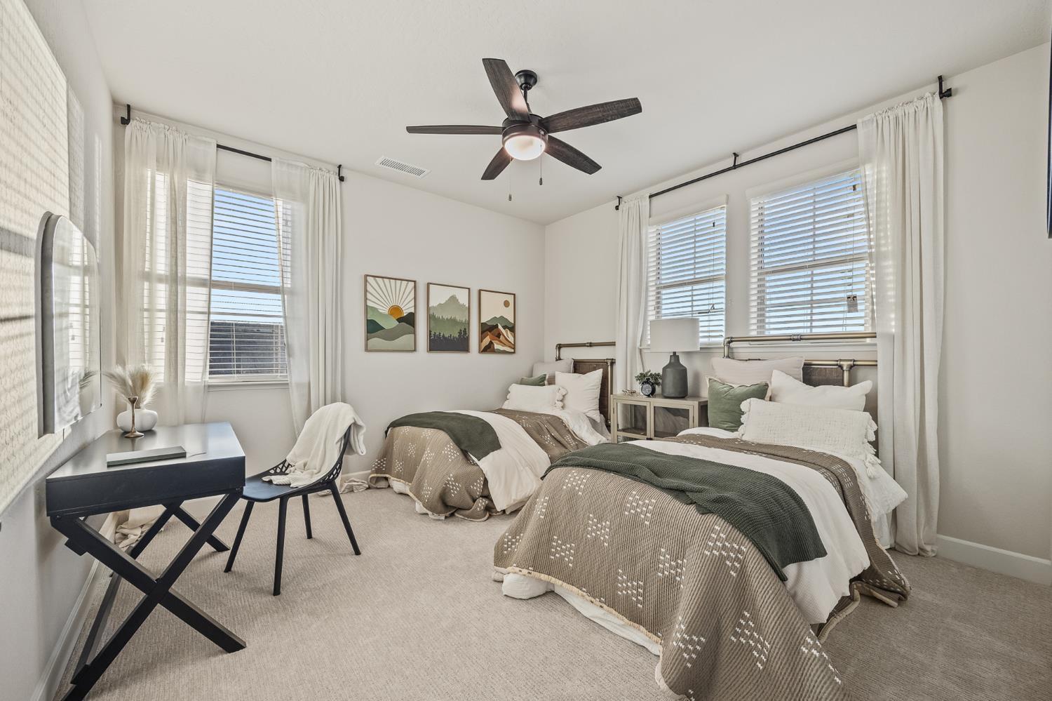 7243 W Ashcroft Avenue