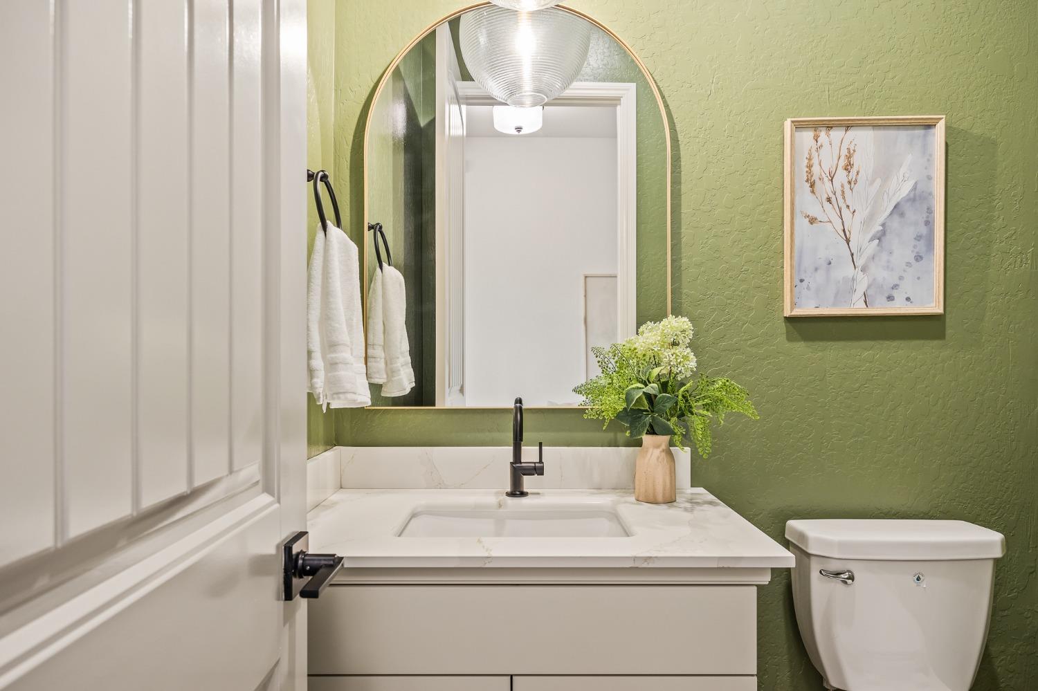 19678 Ventana Hills Drive