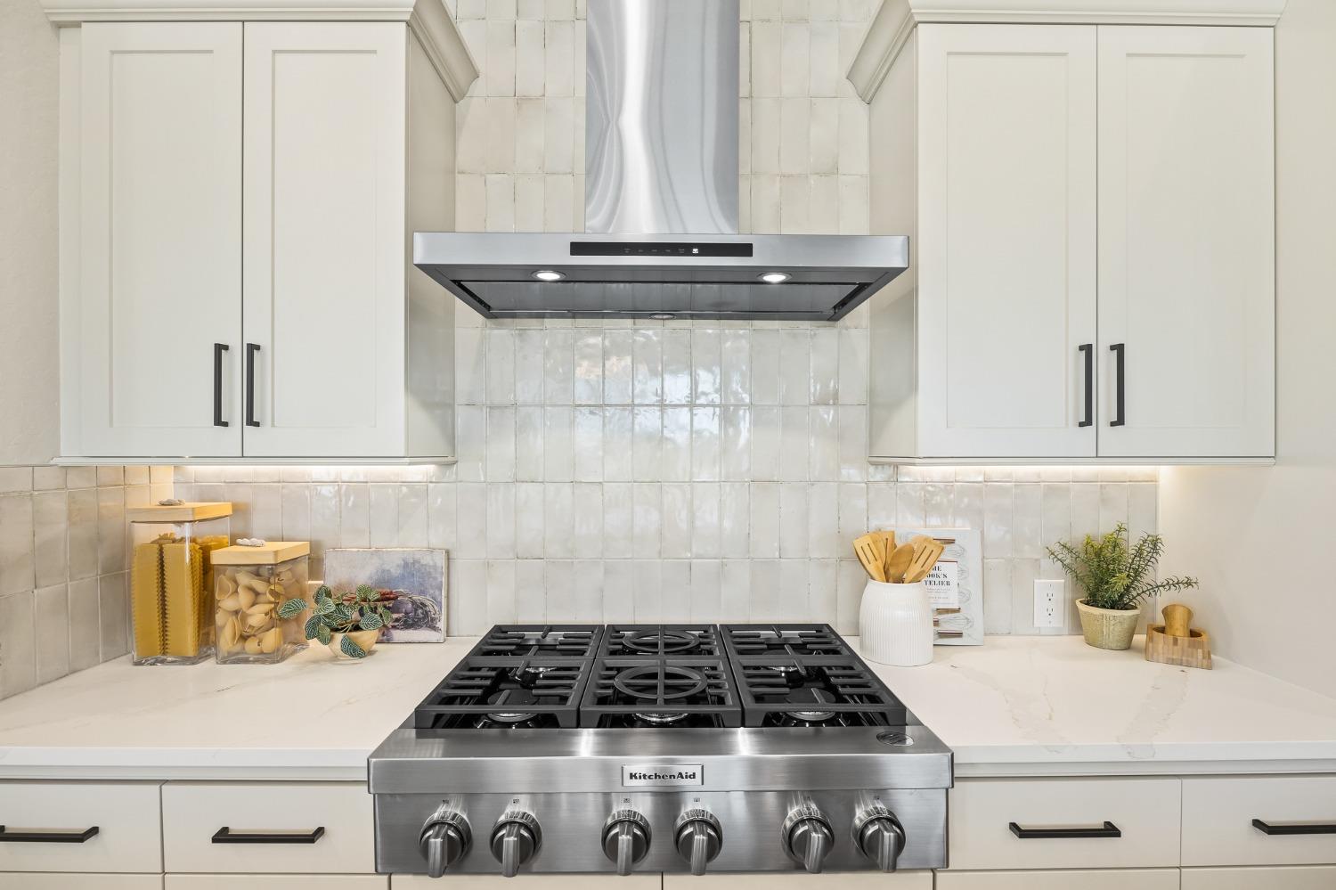 19678 Ventana Hills Drive