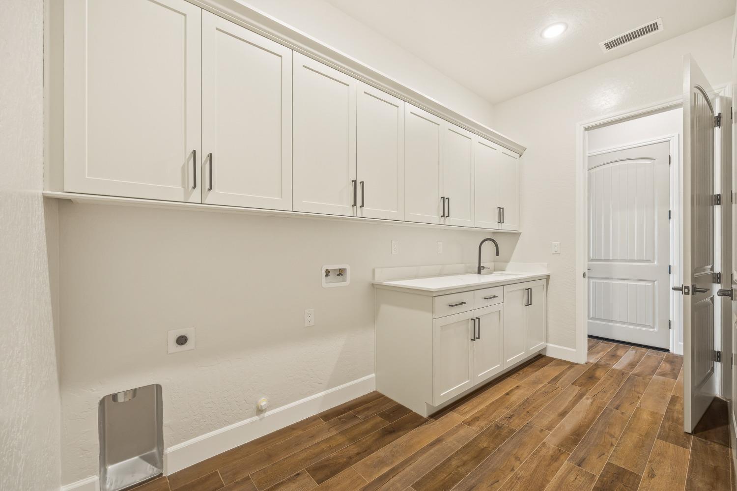 19678 Ventana Hills Drive