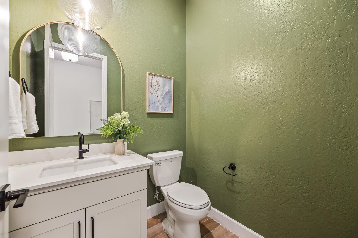 19678 Ventana Hills Drive