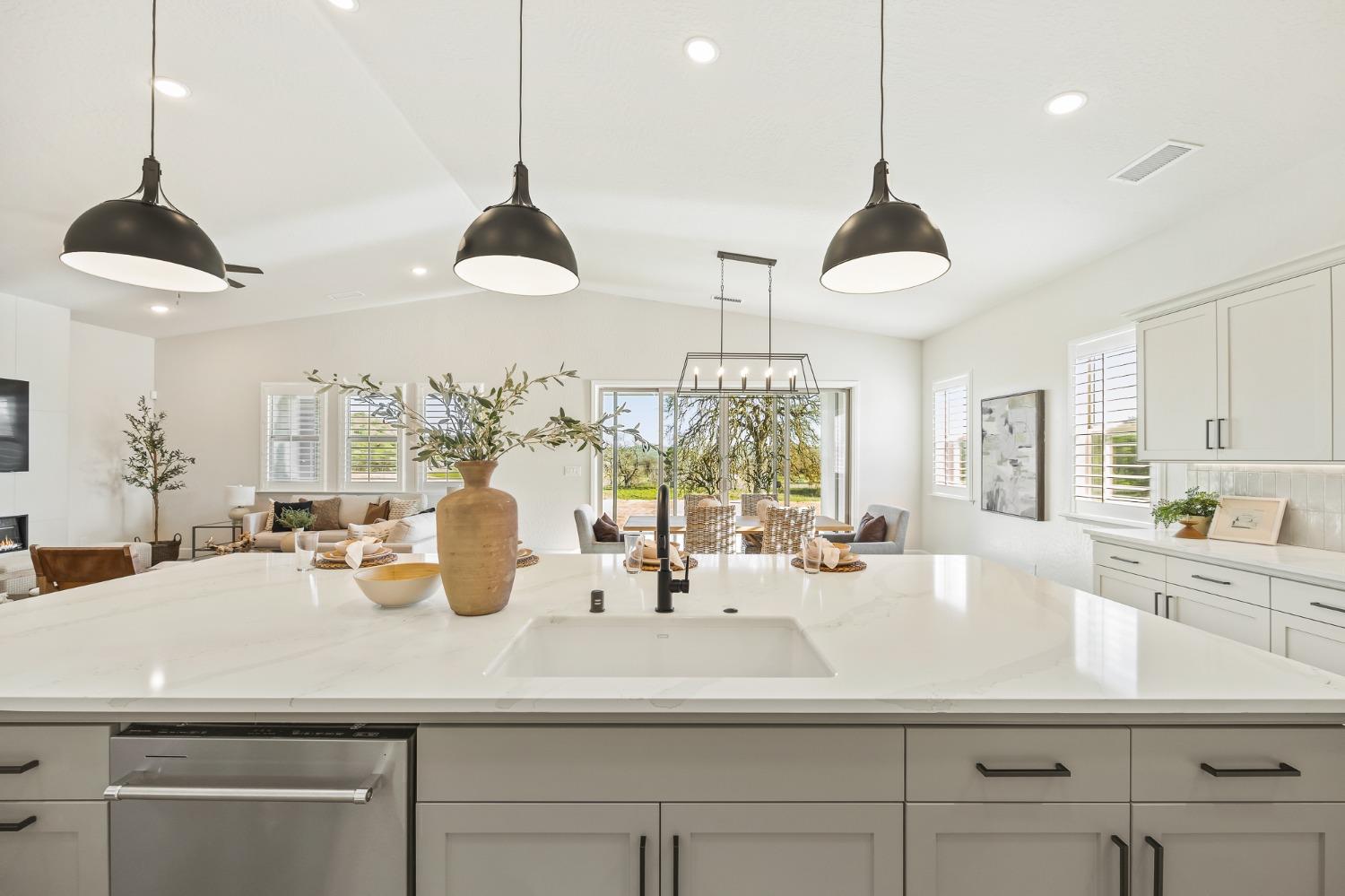 19678 Ventana Hills Drive