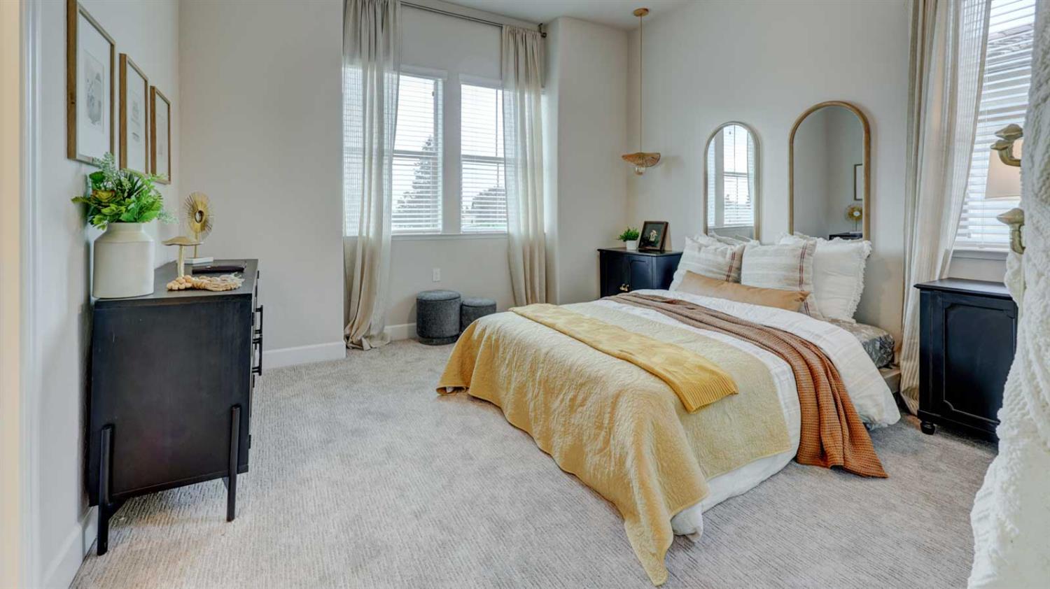 11206 N Via Ravenna Drive