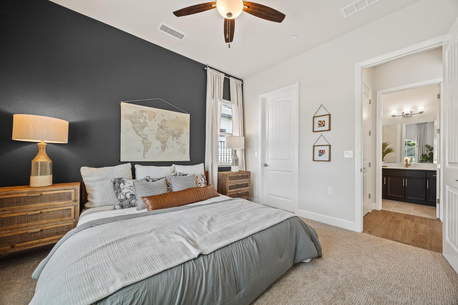 11214 N Via Ravenna Drive