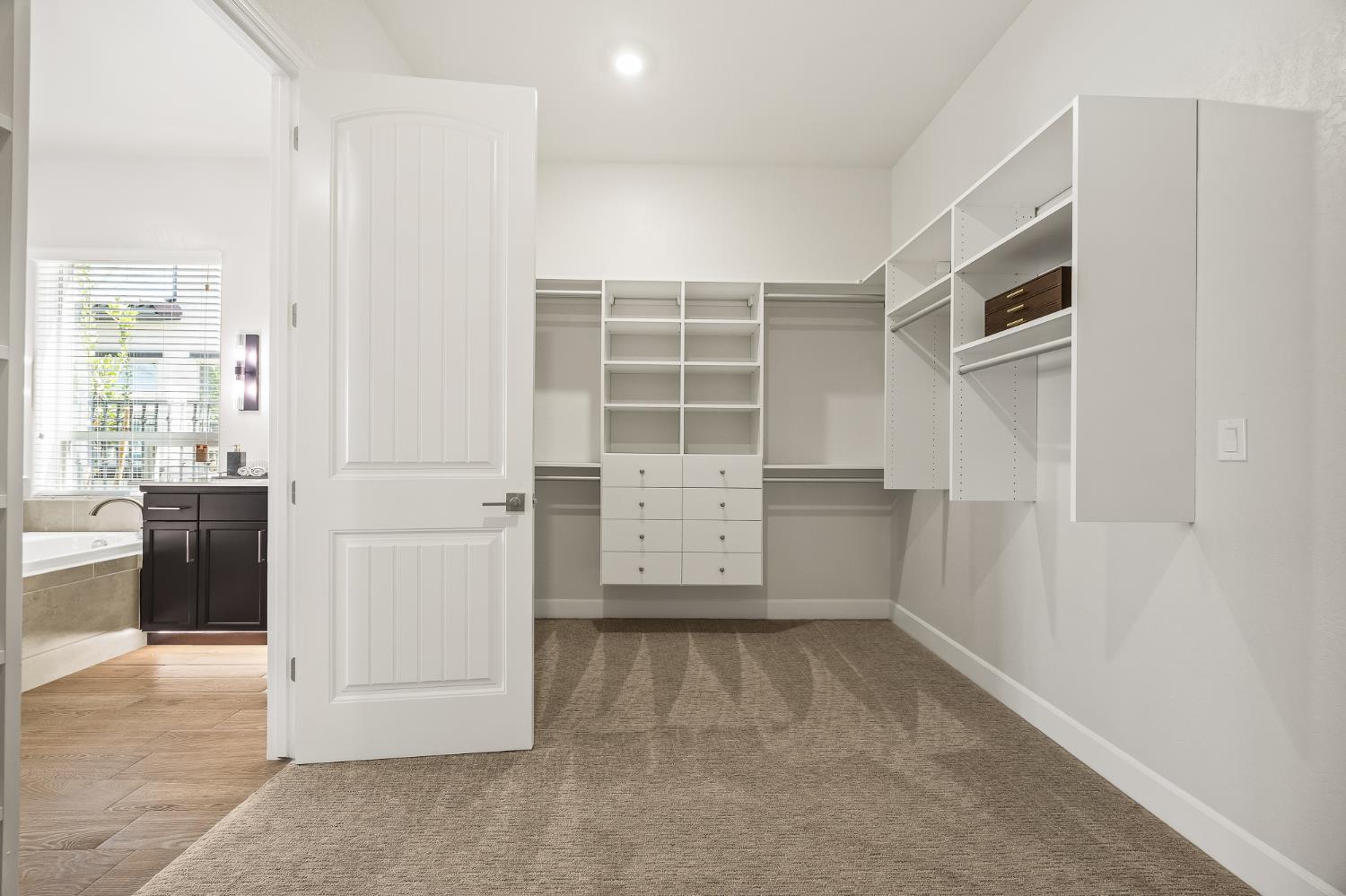 11214 N Via Ravenna Drive