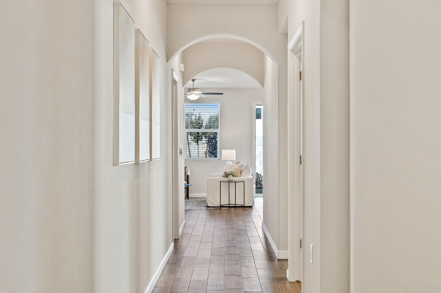 7138 W Ashcroft Avenue