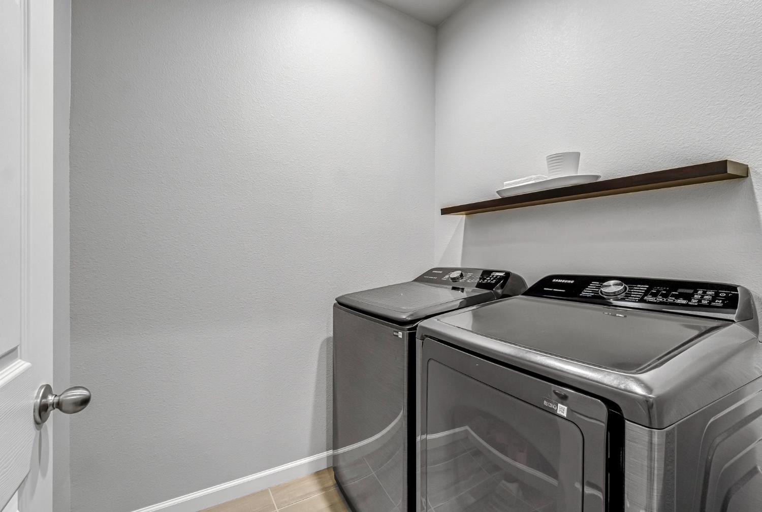 649 Wood Crest Avenue