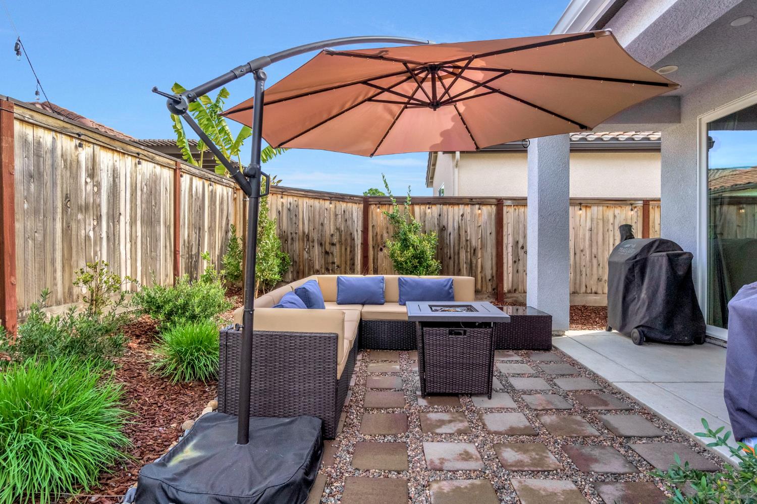 649 Wood Crest Avenue