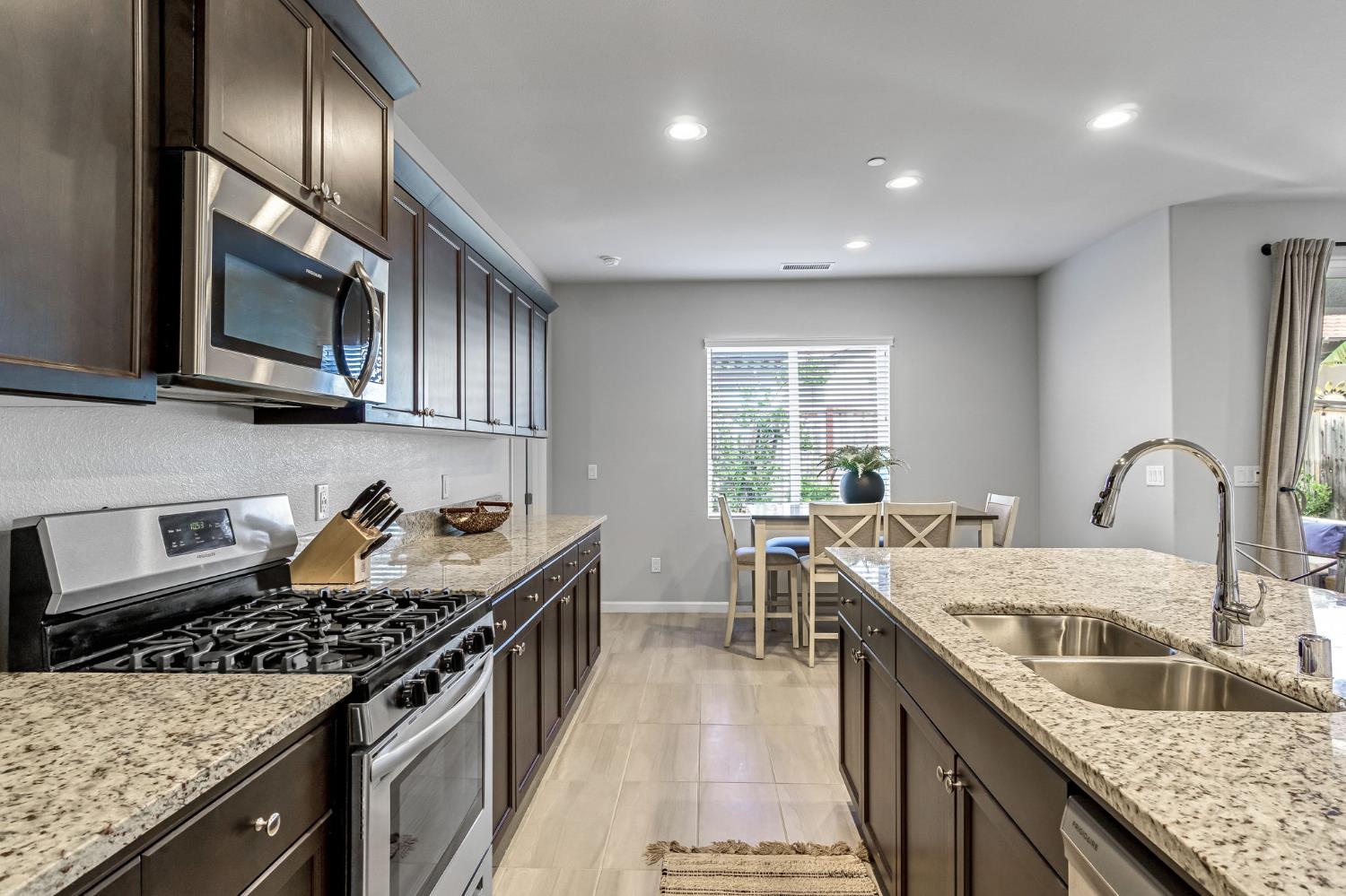 649 Wood Crest Avenue