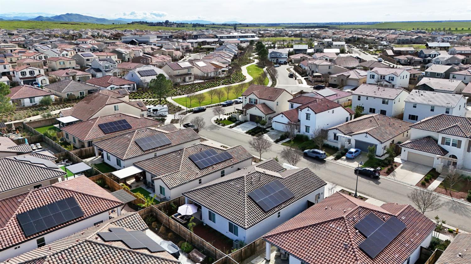 649 Wood Crest Avenue