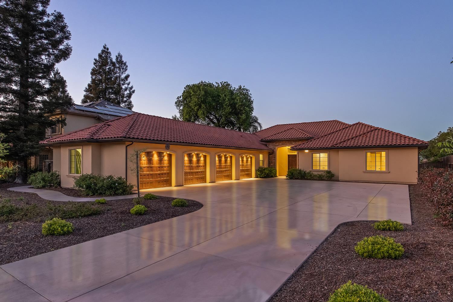 4748 W Alluvial Avenue