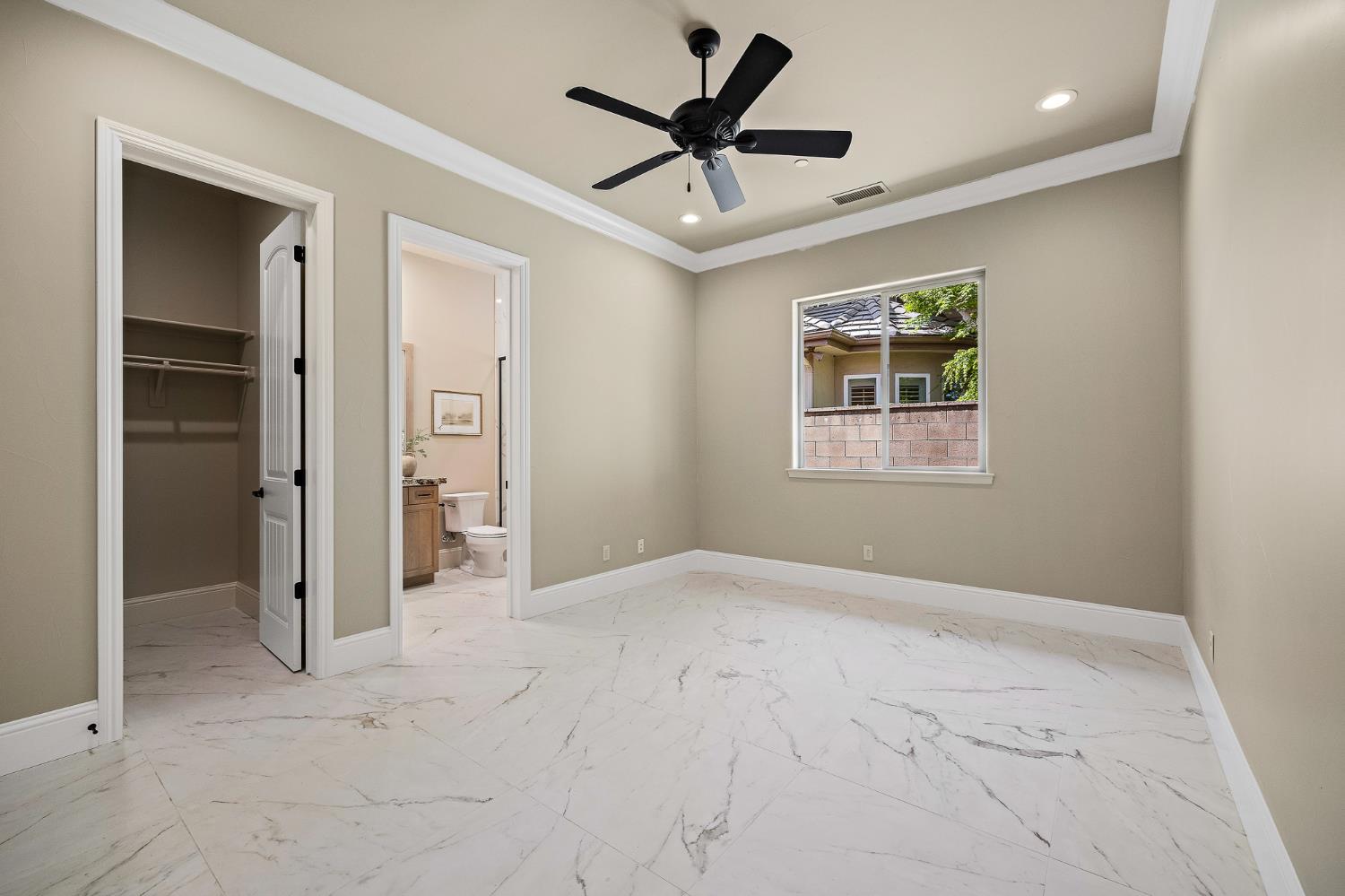 4748 W Alluvial Avenue