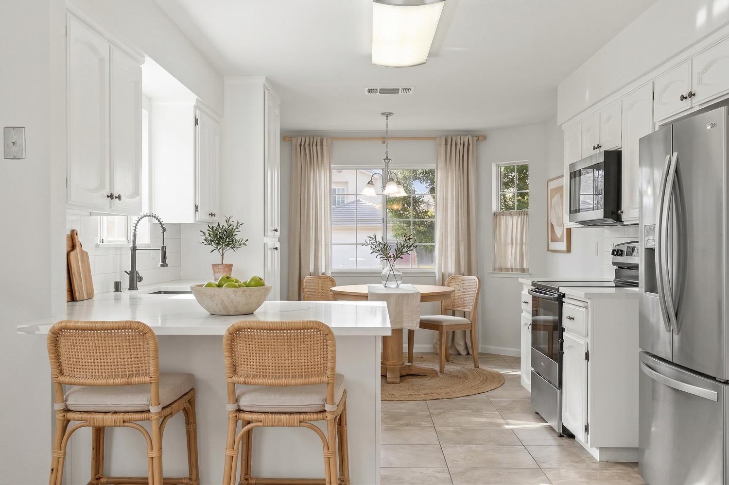 1166 E Goshen Avenue