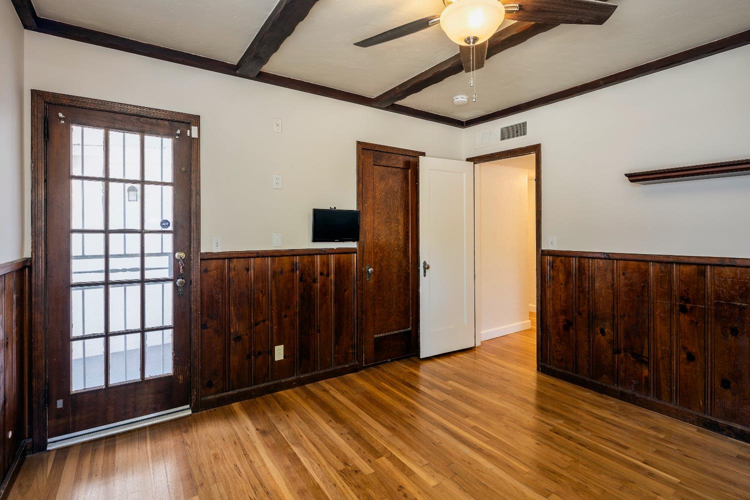 526 E Michigan Avenue