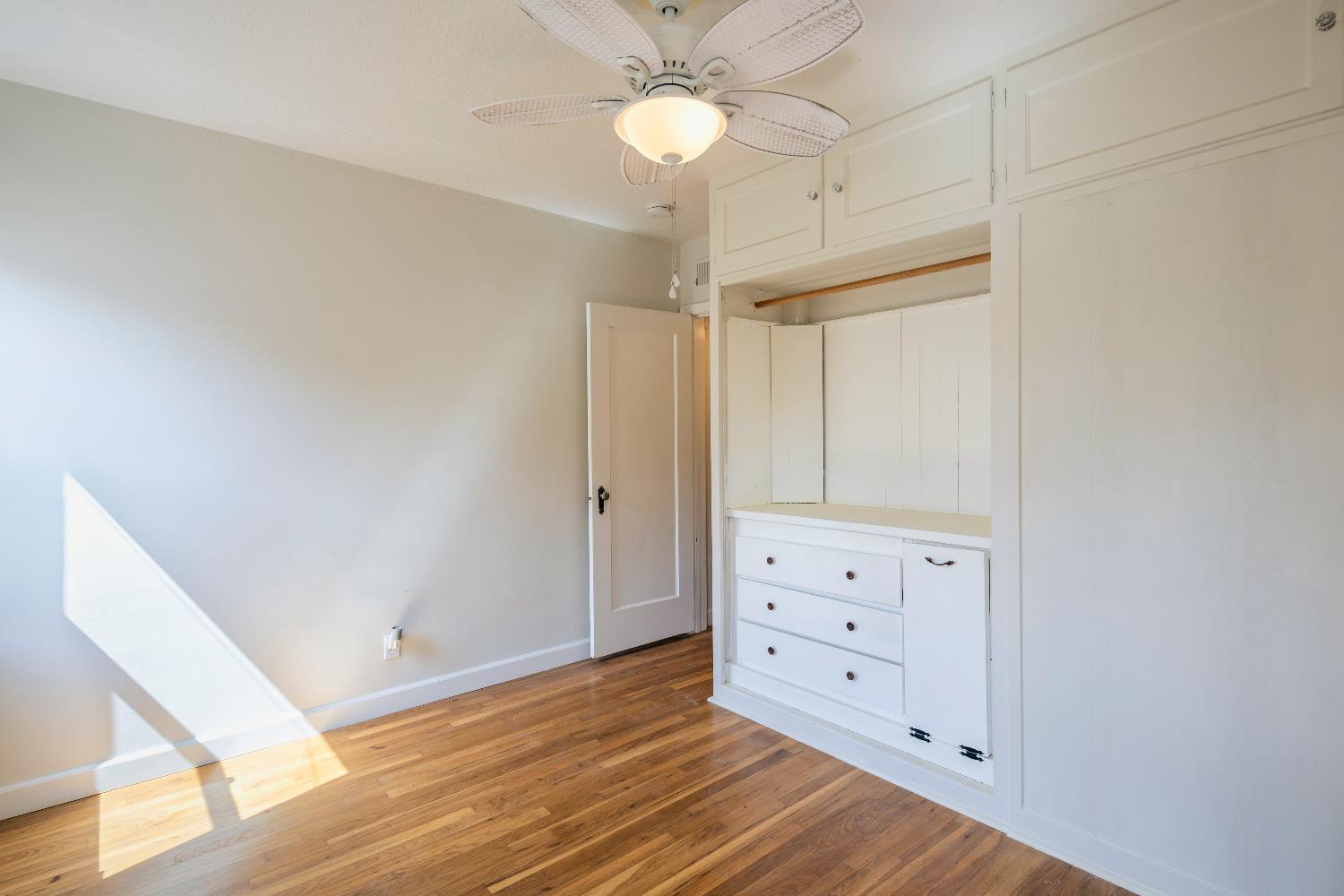 526 E Michigan Avenue