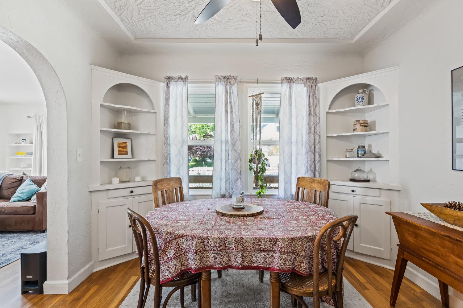 526 E Michigan Avenue