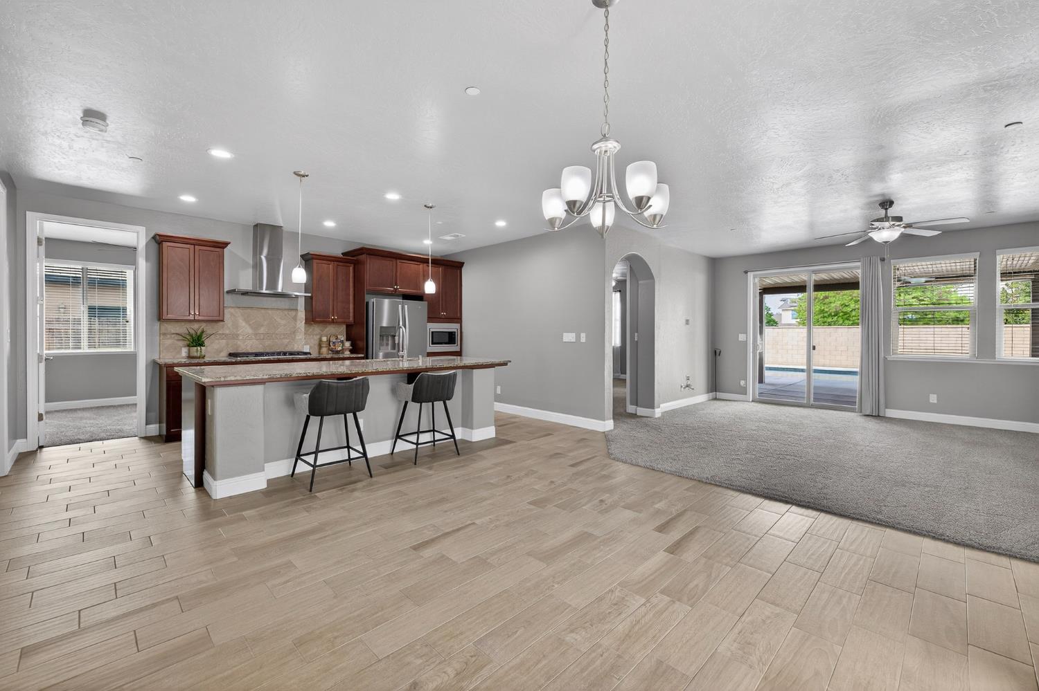 2446 S Claremont