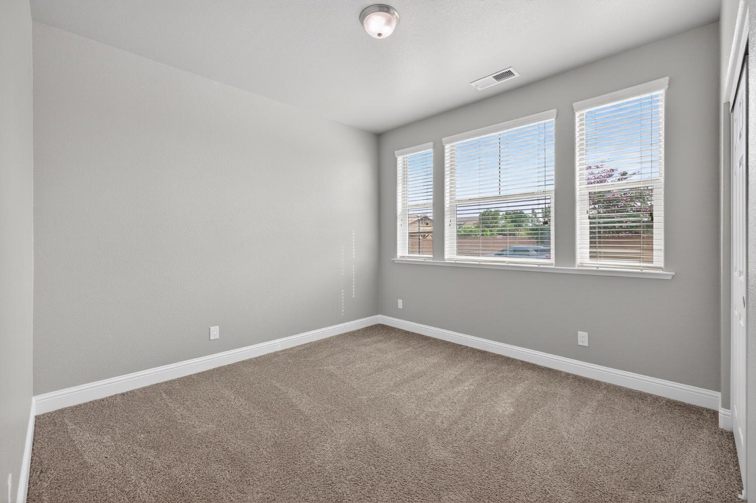 2446 S Claremont