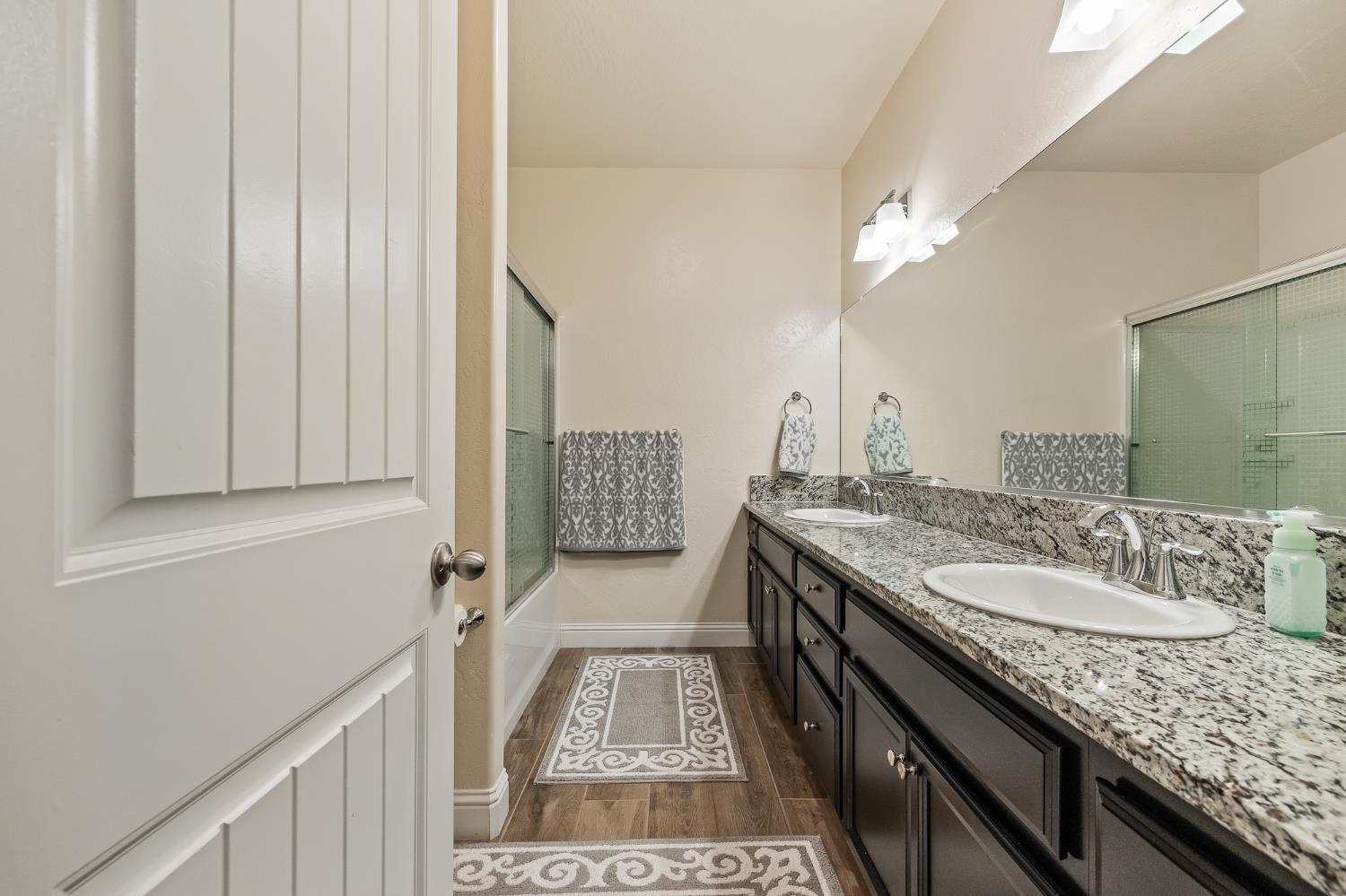 5355 W Hammond Avenue