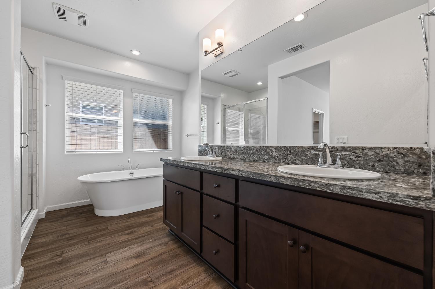 6229 E Vassar Avenue