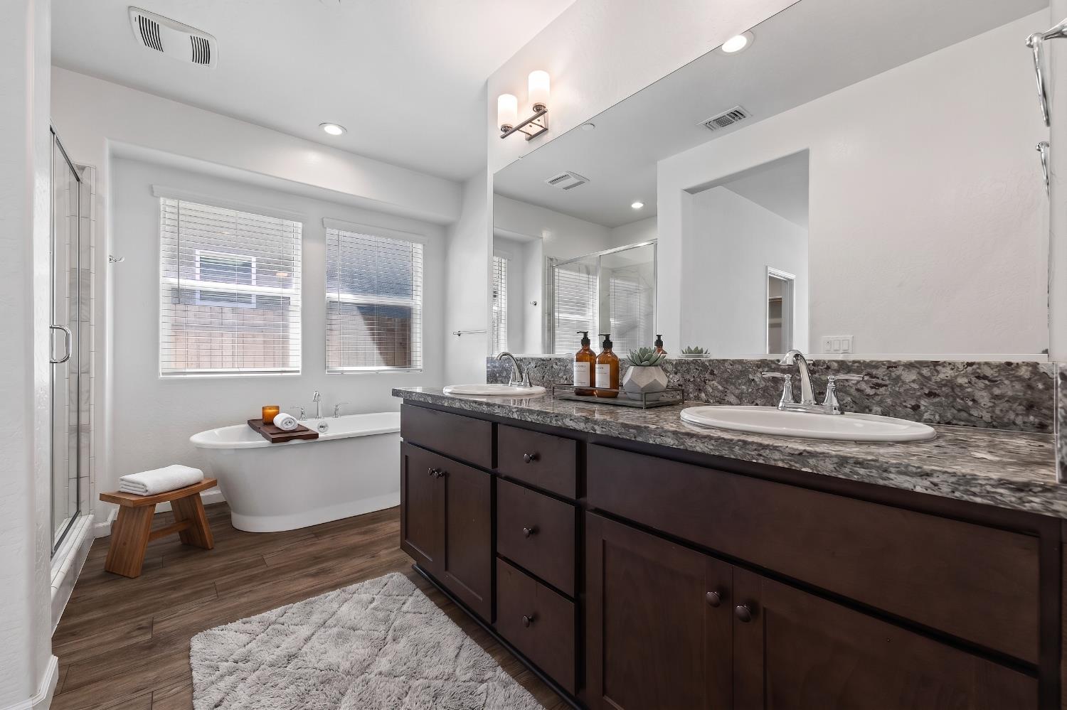 6229 E Vassar Avenue