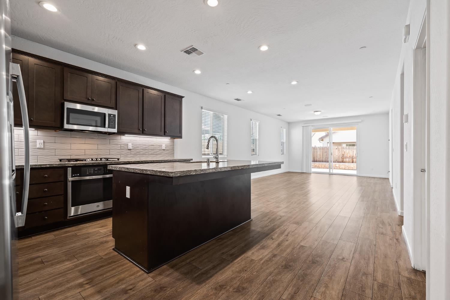 6229 E Vassar Avenue