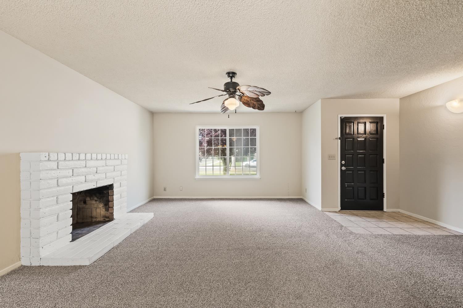 3443 W Oswego Avenue