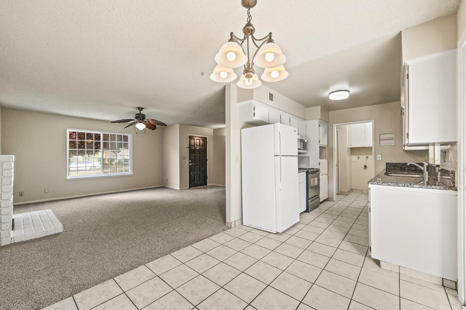 3443 W Oswego Avenue