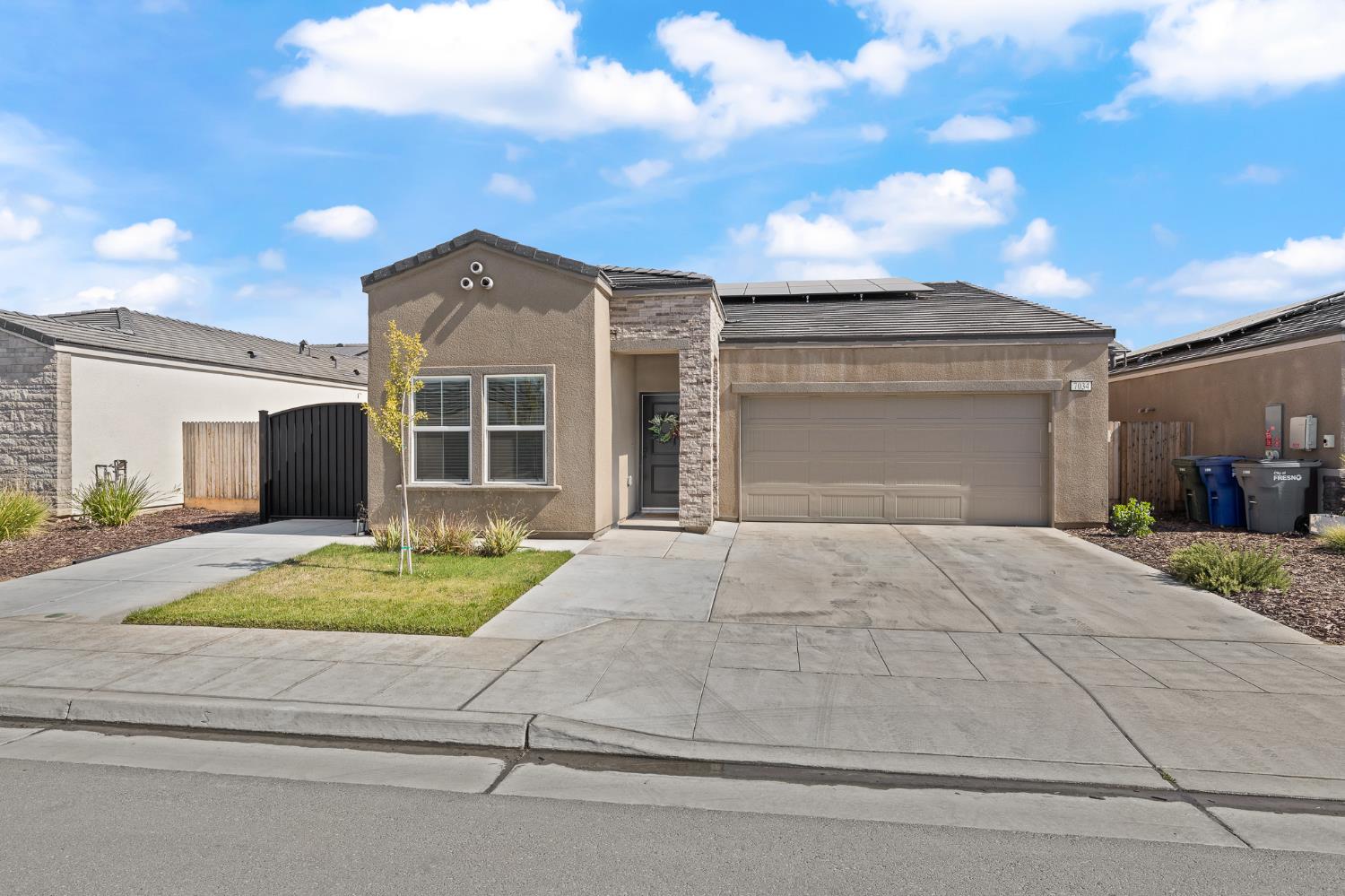 7034 W Willis