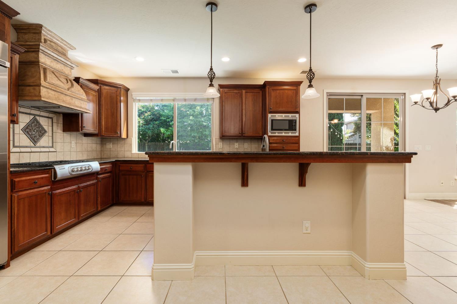 1495 E Via Mirasol Lane