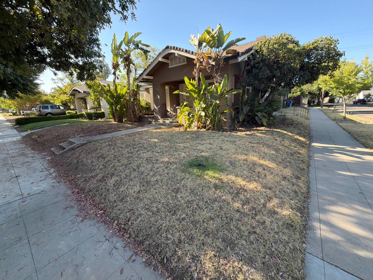 506 E Vassar Avenue