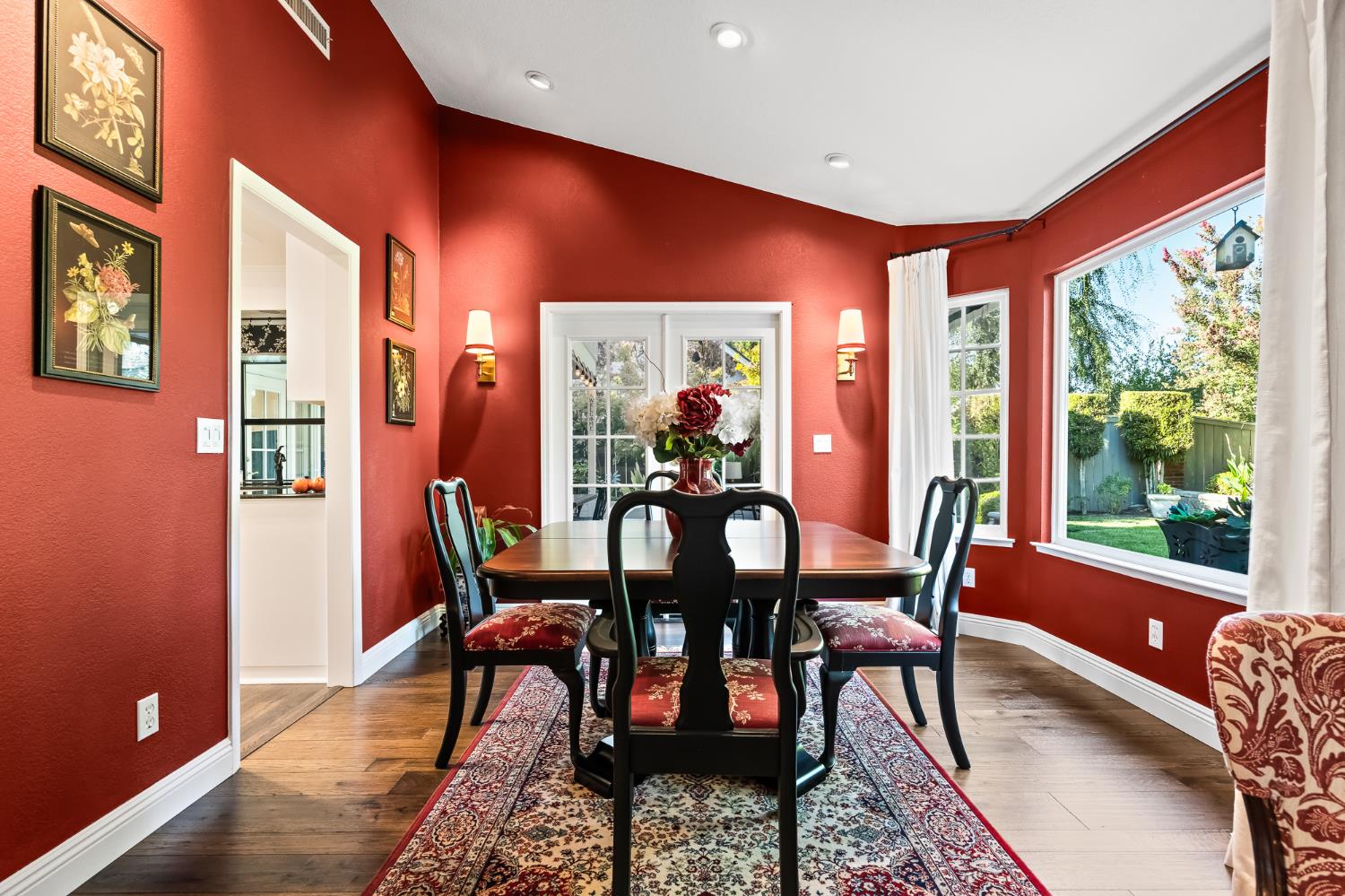 709 E Wood Duck Circle