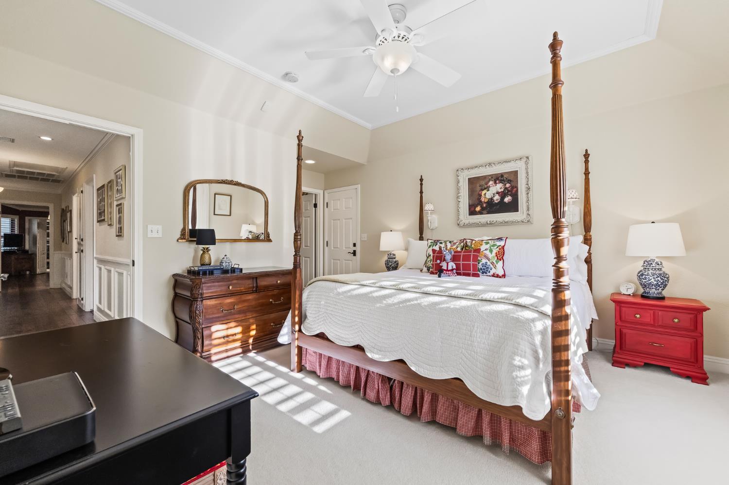 709 E Wood Duck Circle
