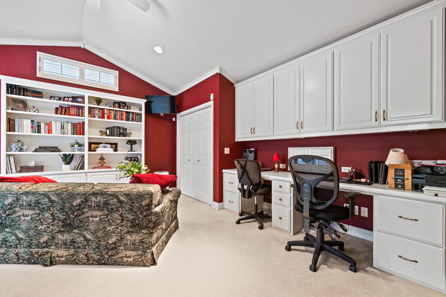 709 E Wood Duck Circle