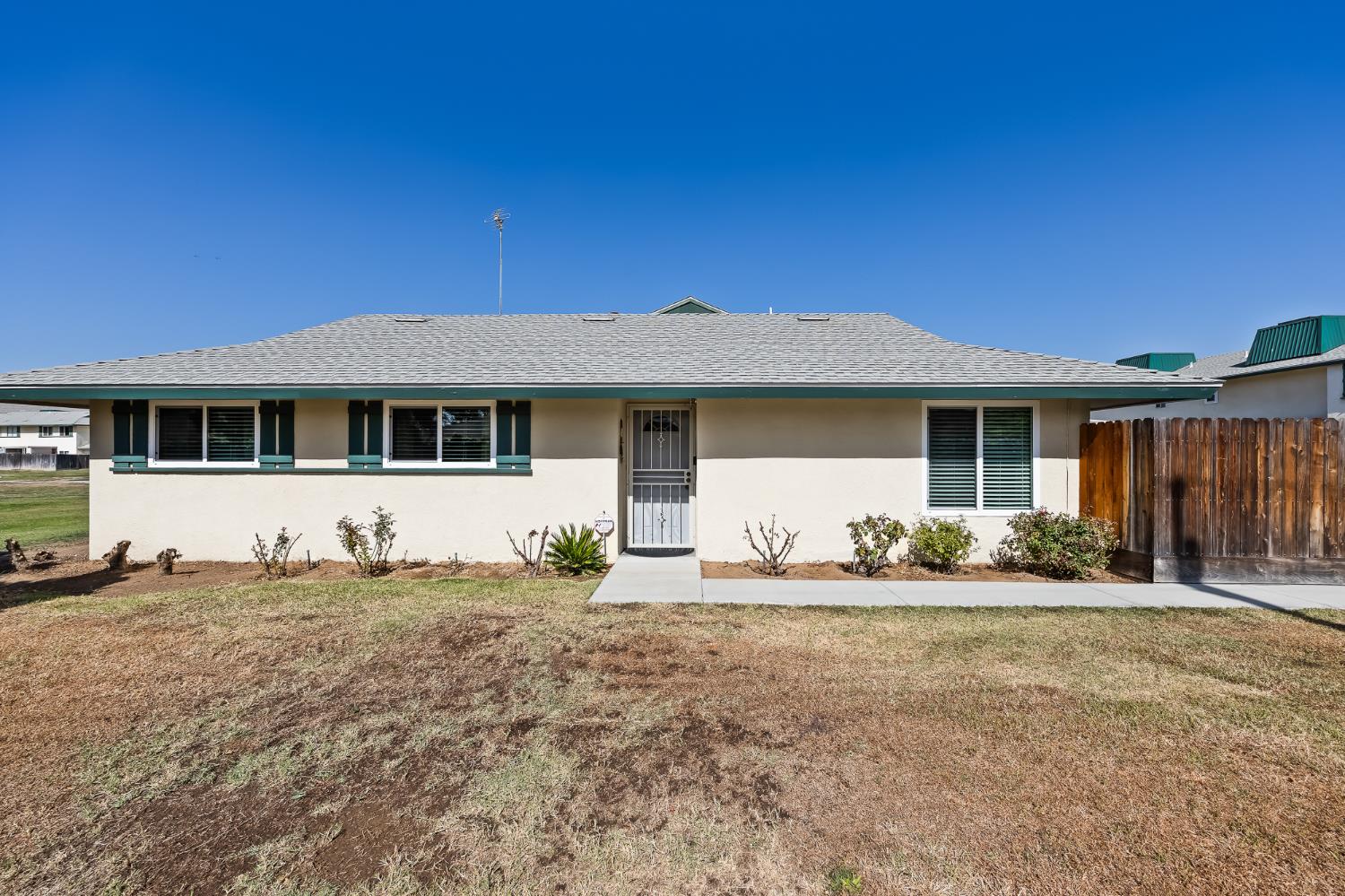 4843 N Winery Circle # 104