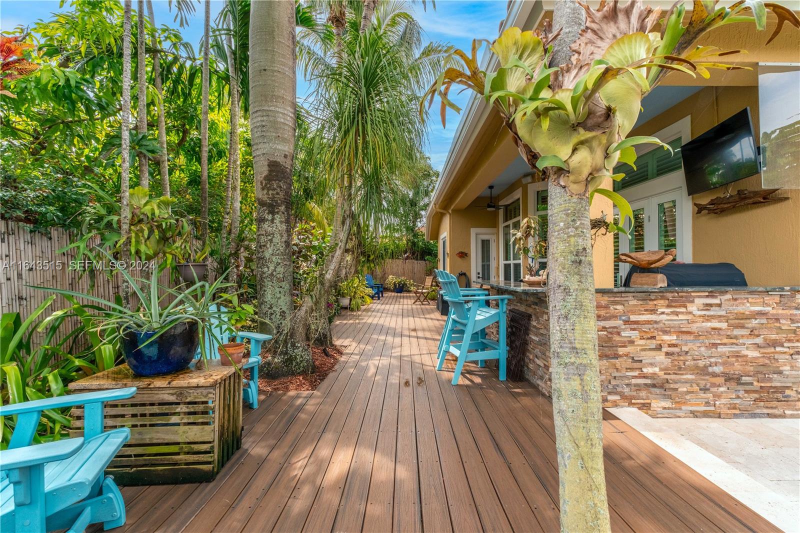 519 NW 120th Drive