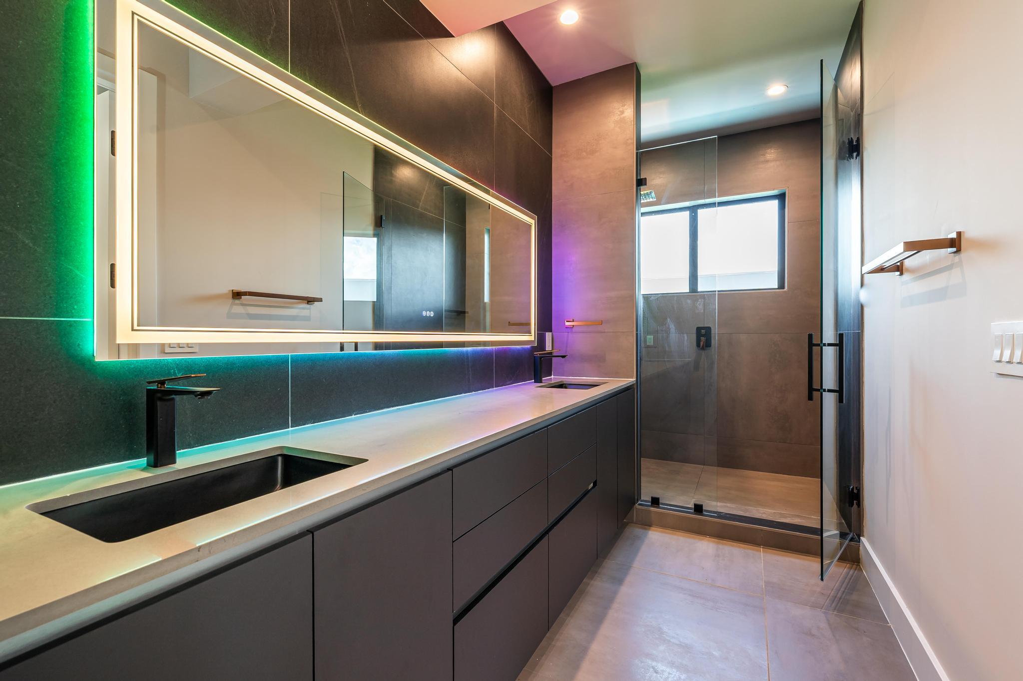 919 NE 17th Terrace A