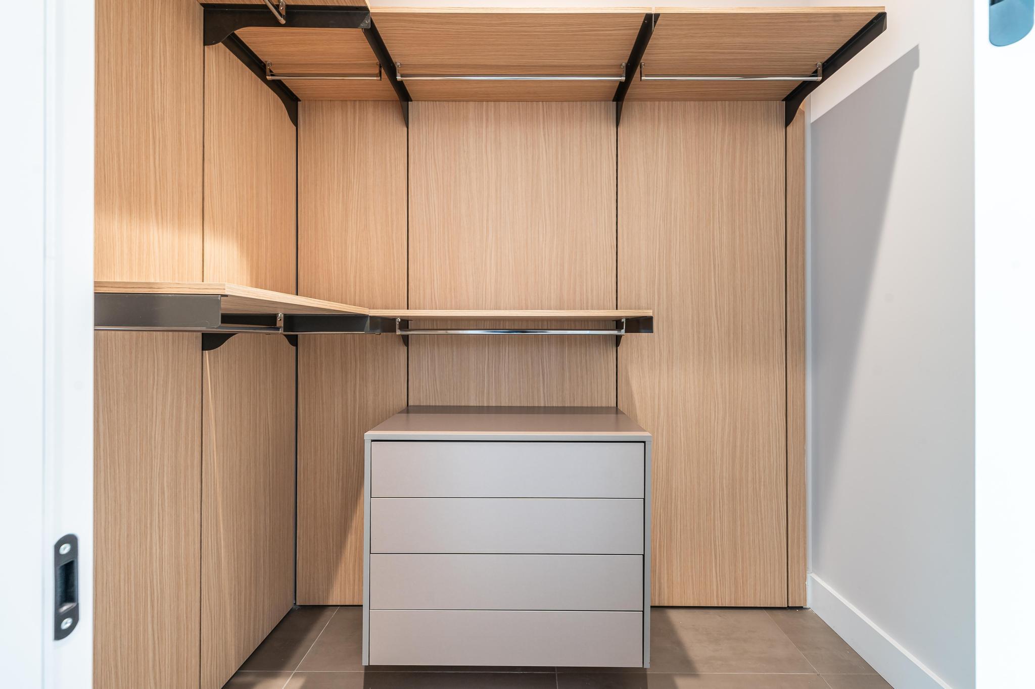 919 NE 17th Terrace A