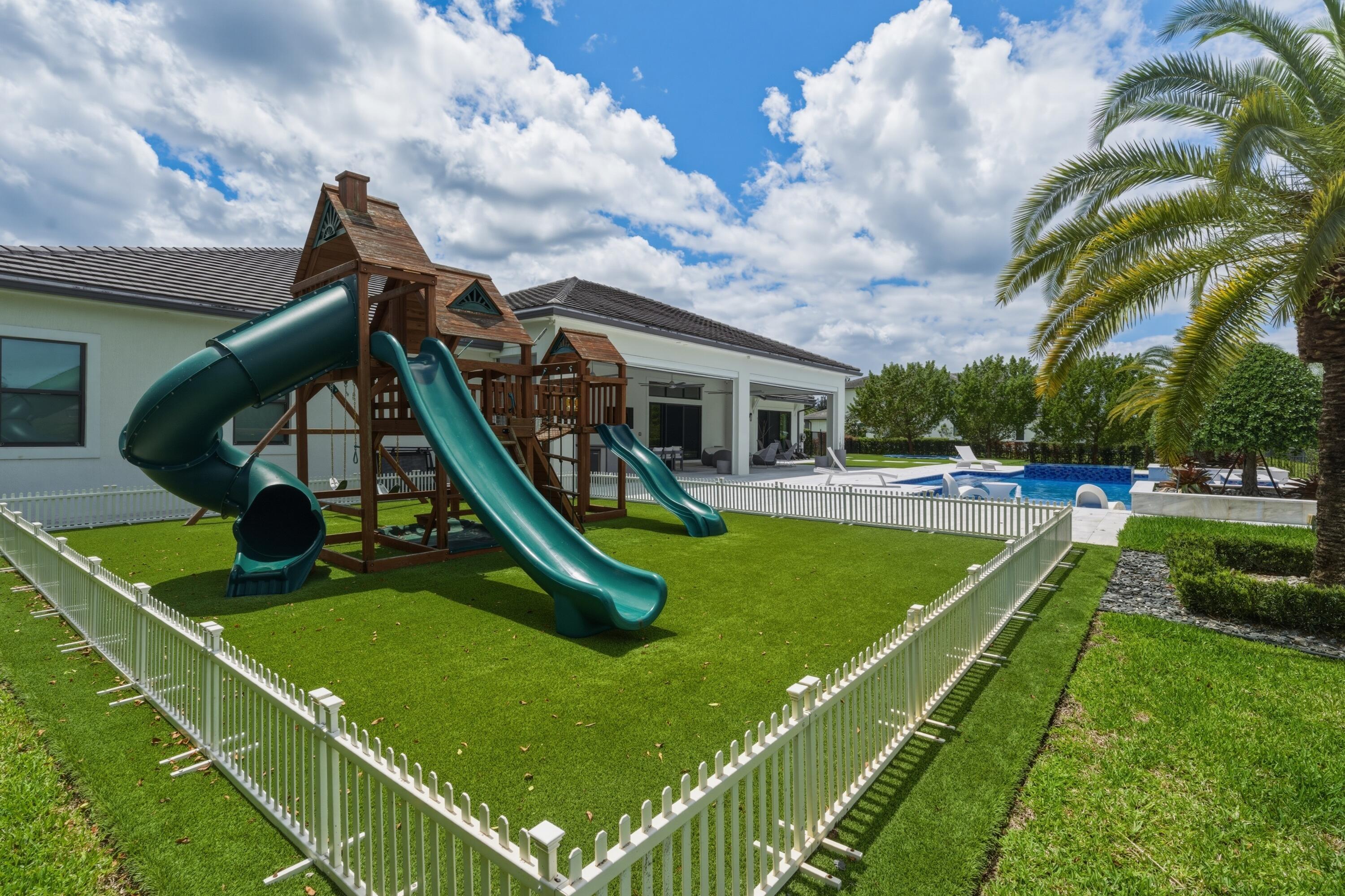 17101 Magnolia Estates Drive