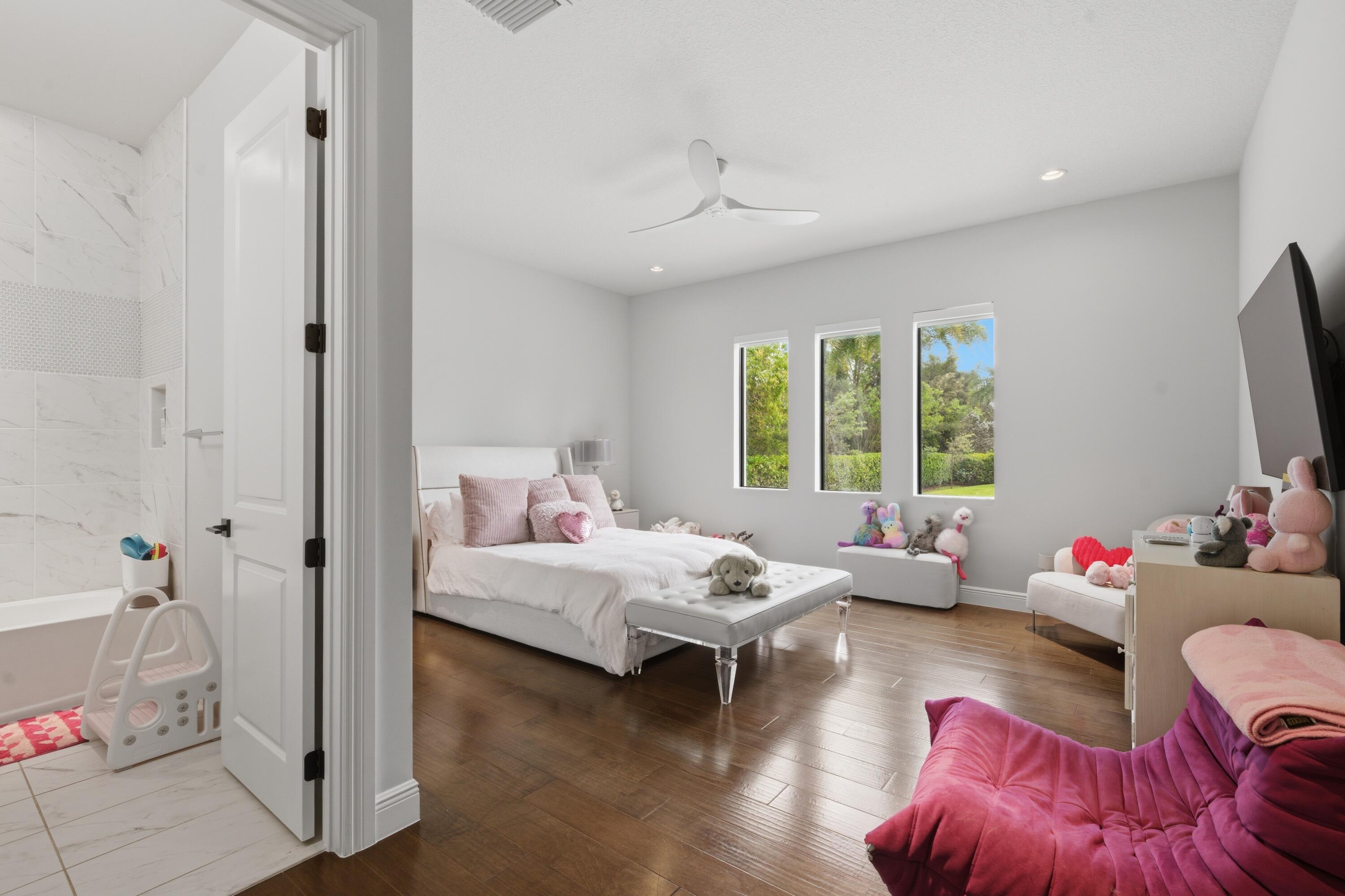 17101 Magnolia Estates Drive