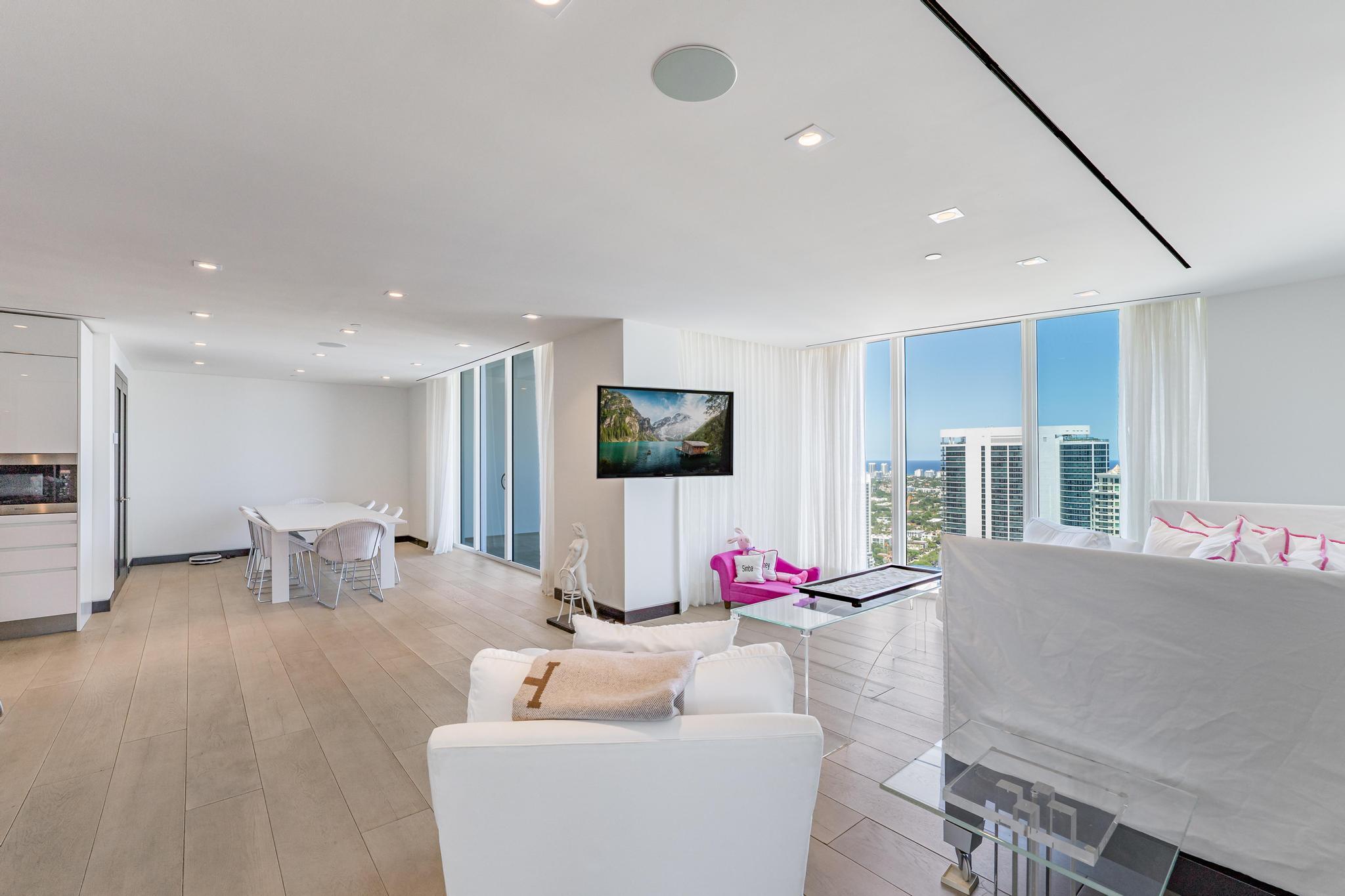 333 Las Olas Way 4206