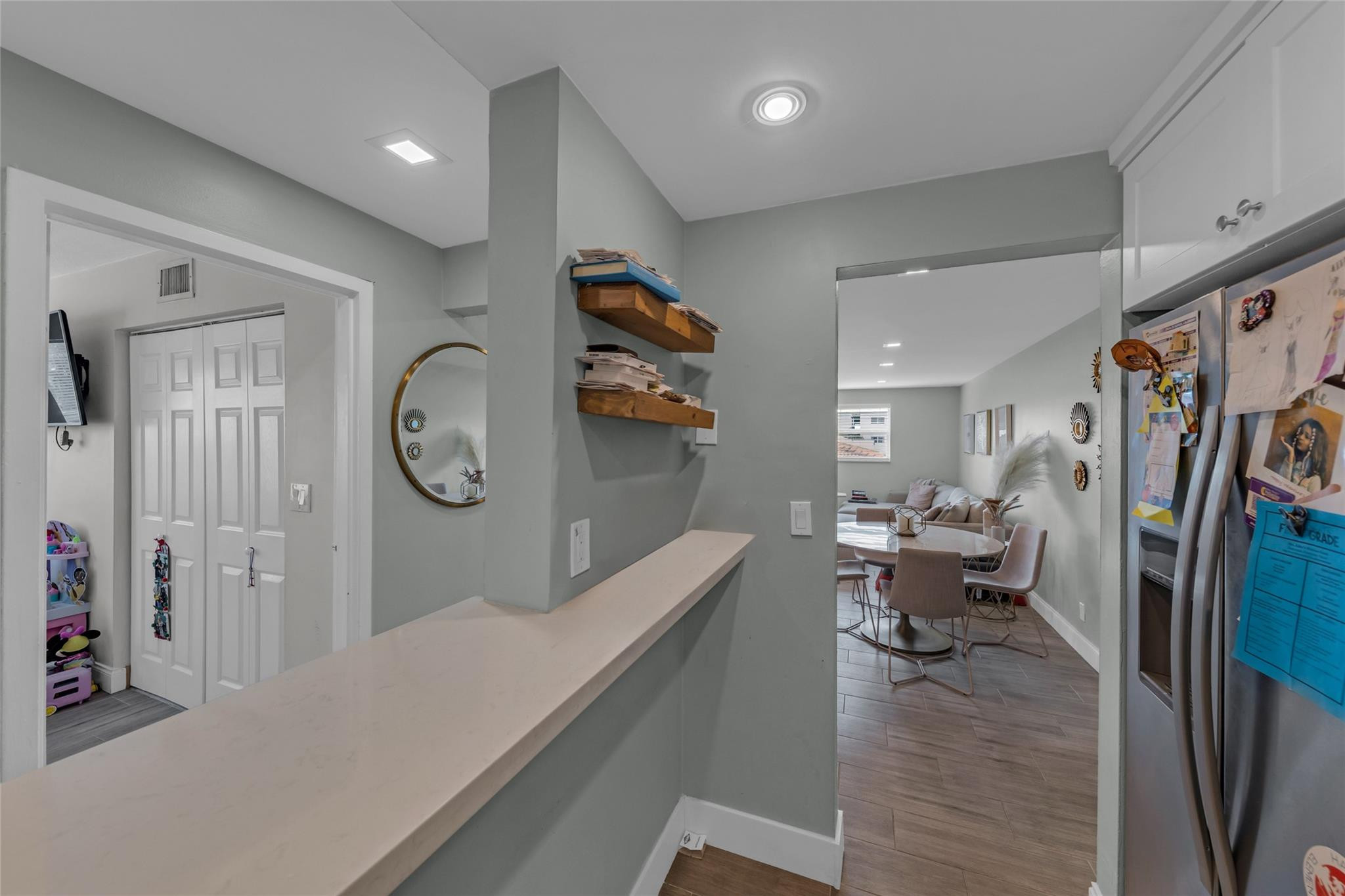 611 NE 14th Avenue 306